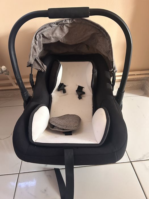 Scoica auto bebe