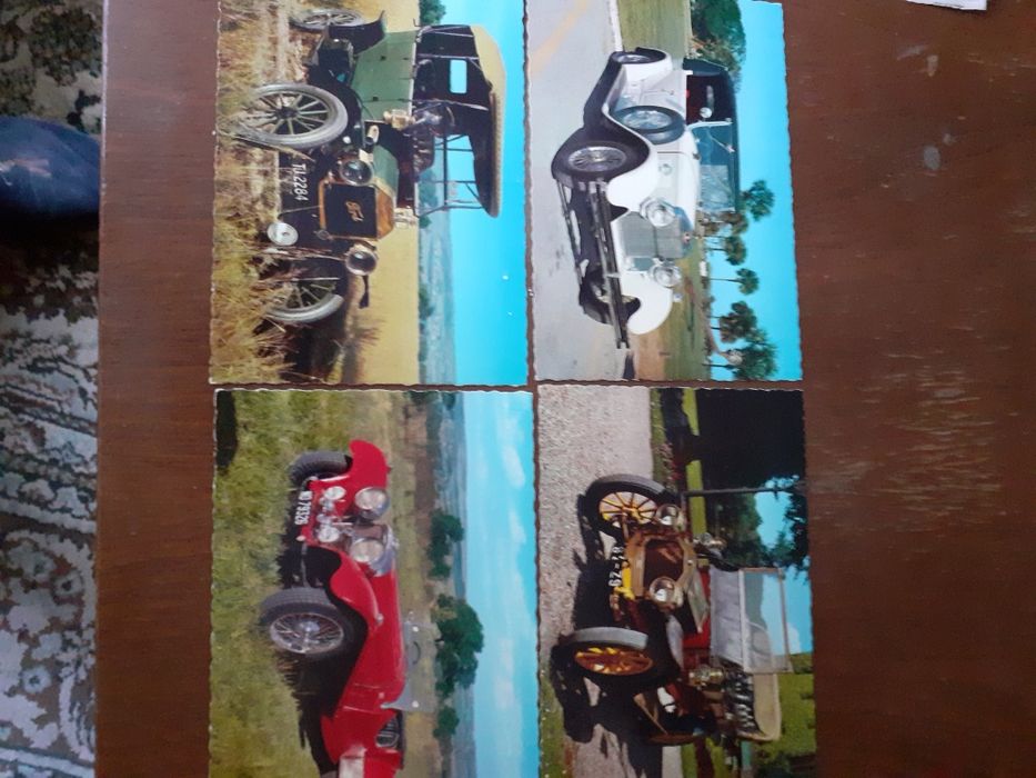 Чисто нови неизползвани  пощенски картички. Картинките са от град  Три