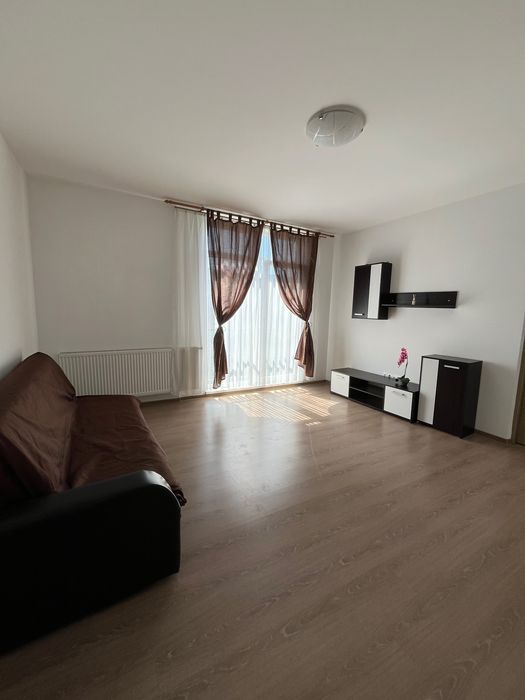 PF Închiriez apartament cu 2 camere în Baciu