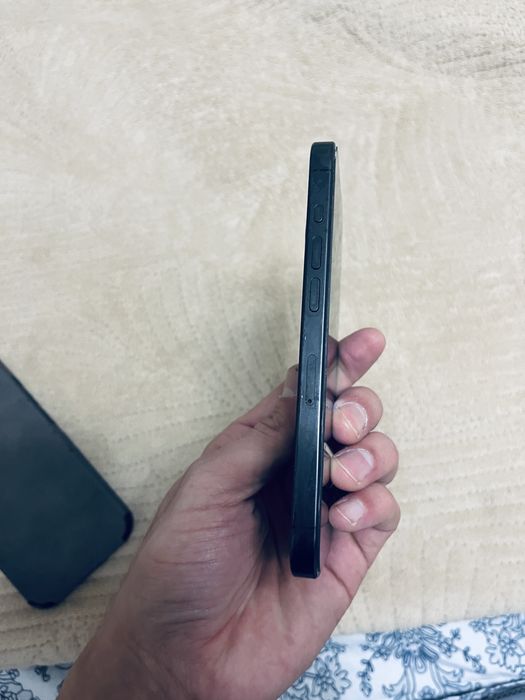 Айфон 15 про с гарантией