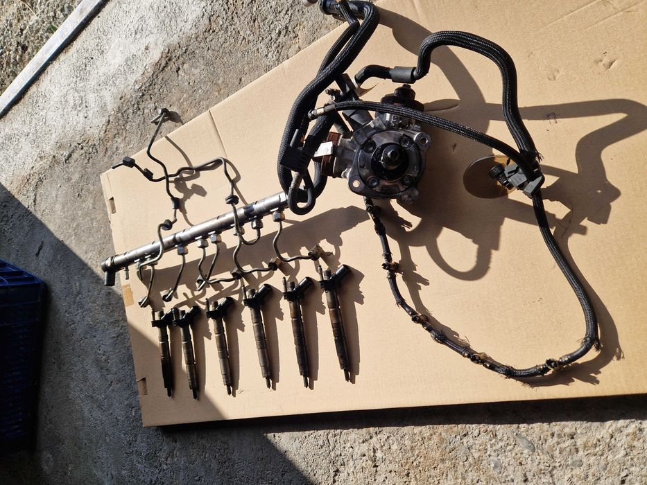 Kit Injectoare + Pompa Inalta BMW X5 X6 e70 e71 Euro5 306 Cp / 245 Cp