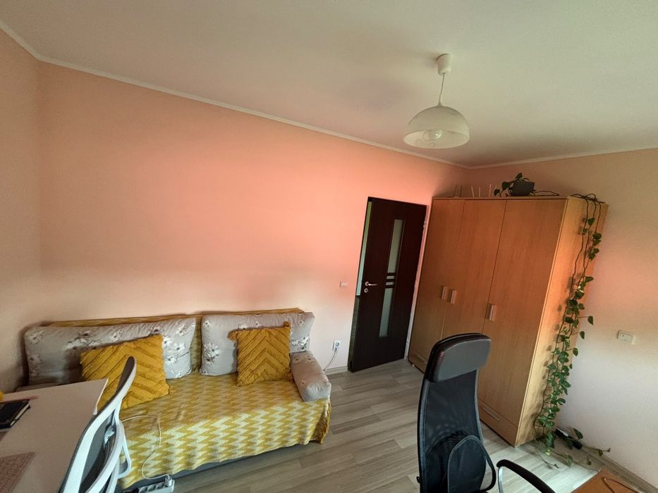 Închiriez Ap CUG 3 camere
