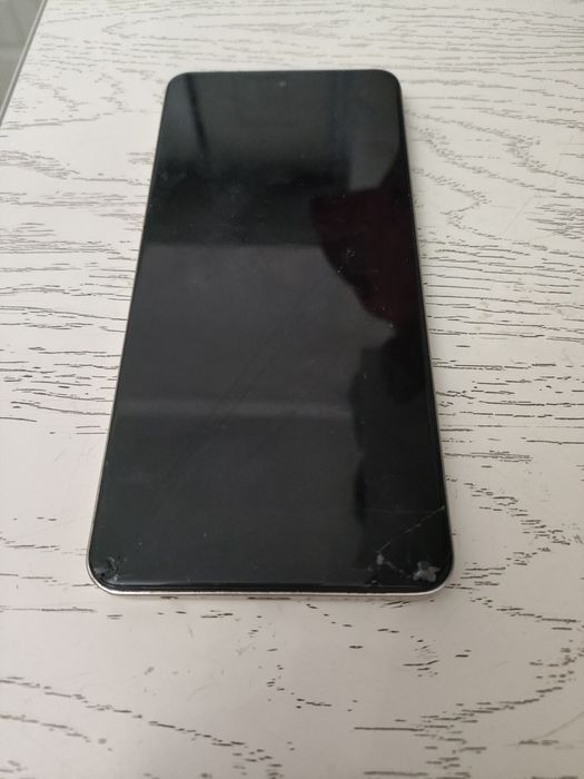 Продам телефон vivo