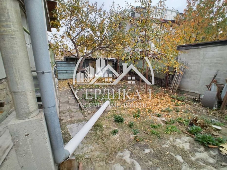 Продава се Къща в София, Редута - 120 кв.м за 3084 €/кв.м - Снимка #11