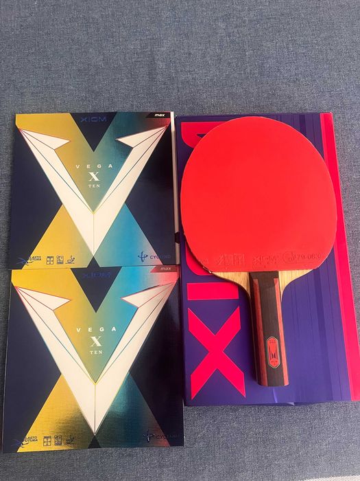 Paleta tenis de masa XIOM 36.5 ALXi Straight + fete XIOM Vega X Max