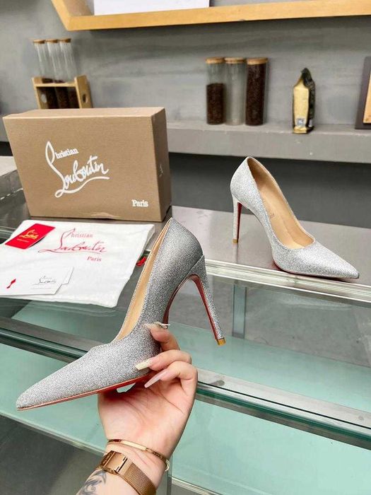 Tocuri Louboutin Cristale
