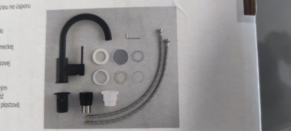 Чисто нов смесител за мивка