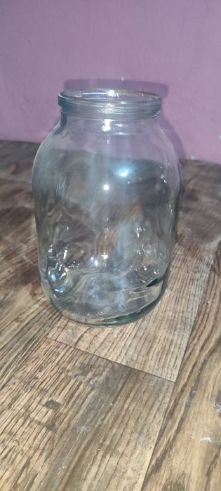 Продам банки     .