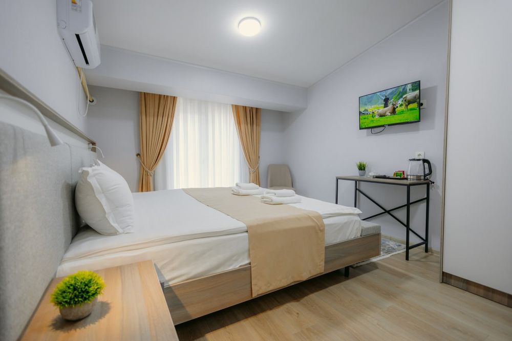 Продаётся гостиница 34 комнатная Яккасарайском районе