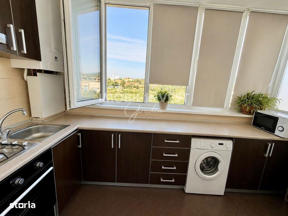 EXCLUSIVITATE| Apartament 2 camere| Centru | Etajul 2 | Parcare| Boxa