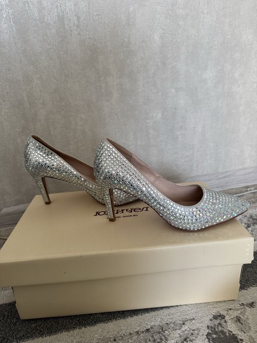 Продам свадебные туфли