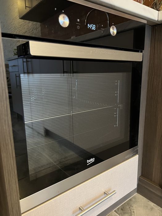 Дава се под наем Двустаен апартамент в Пловдив, Тракия - 73 кв.м за 459 € - Снимка #2