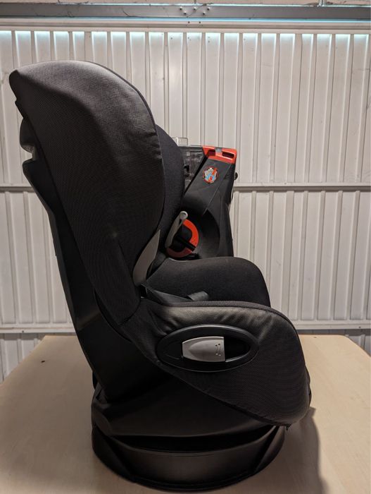 Столче за кола Maxi cosi Axiss