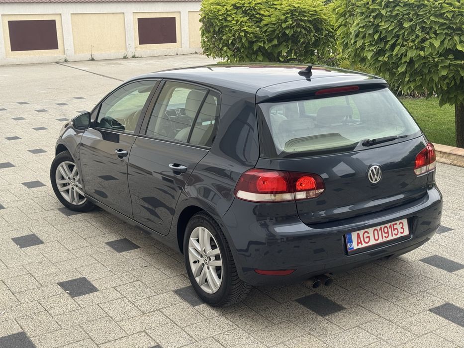 VOLKSWAGEN Golf 2010 — imagine 5
