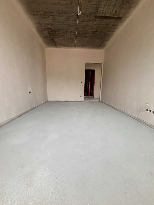 Продава се Тристаен апартамент в Карлово - 92 кв.м за 666 €/кв.м - Снимка #13