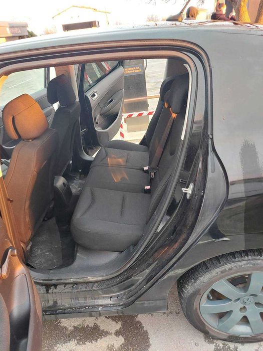 Пежо 308 1.6 HDI