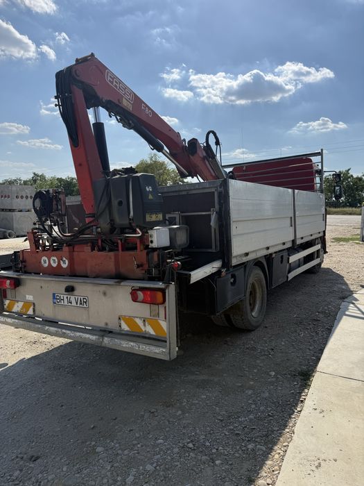 De vânzare Camion cu macara Renault Midlum 12t / Macara Fassi / Radiocomandă / Stare impecabilă