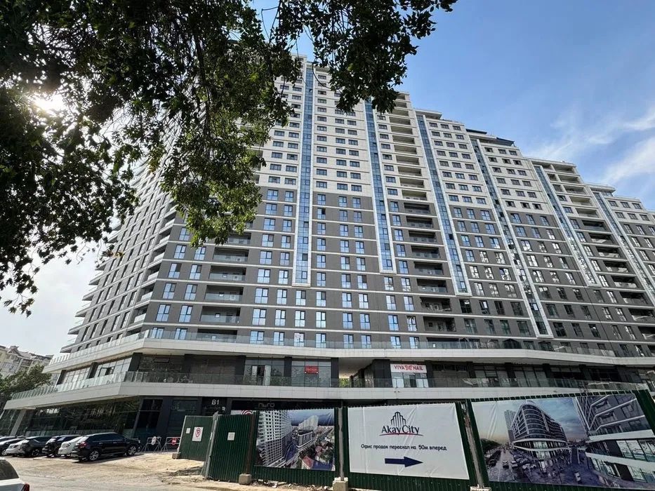 Продается квартира 42 м.кв в жк «Акай Сити»