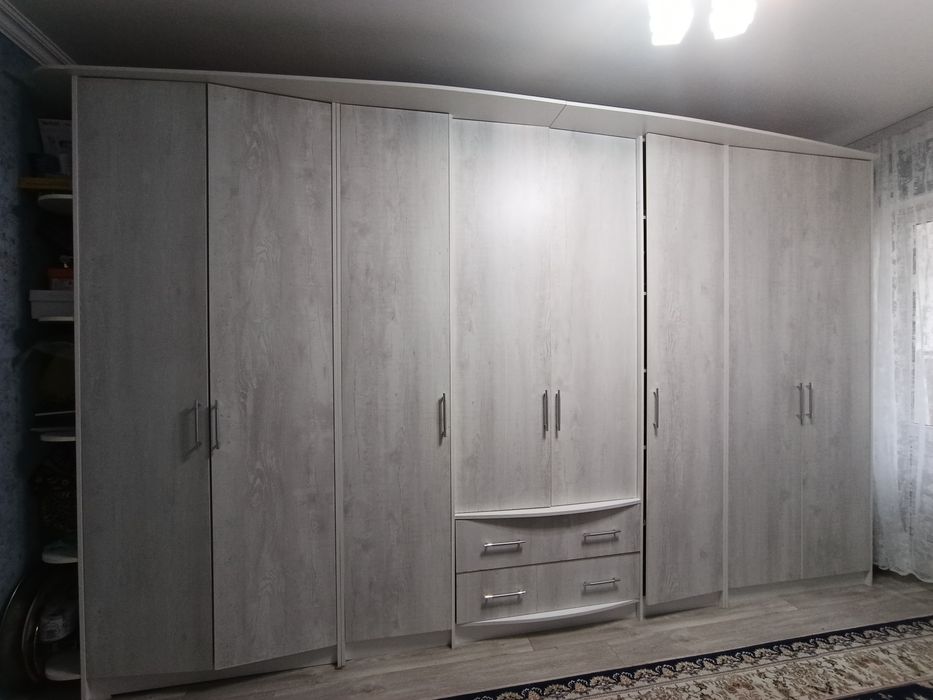 Шифоньер шкаф  б/у