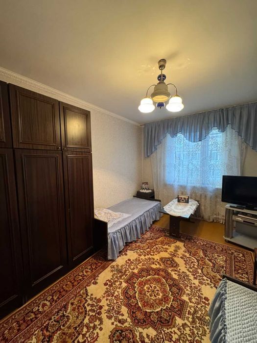 Продам 3 комн квартиру