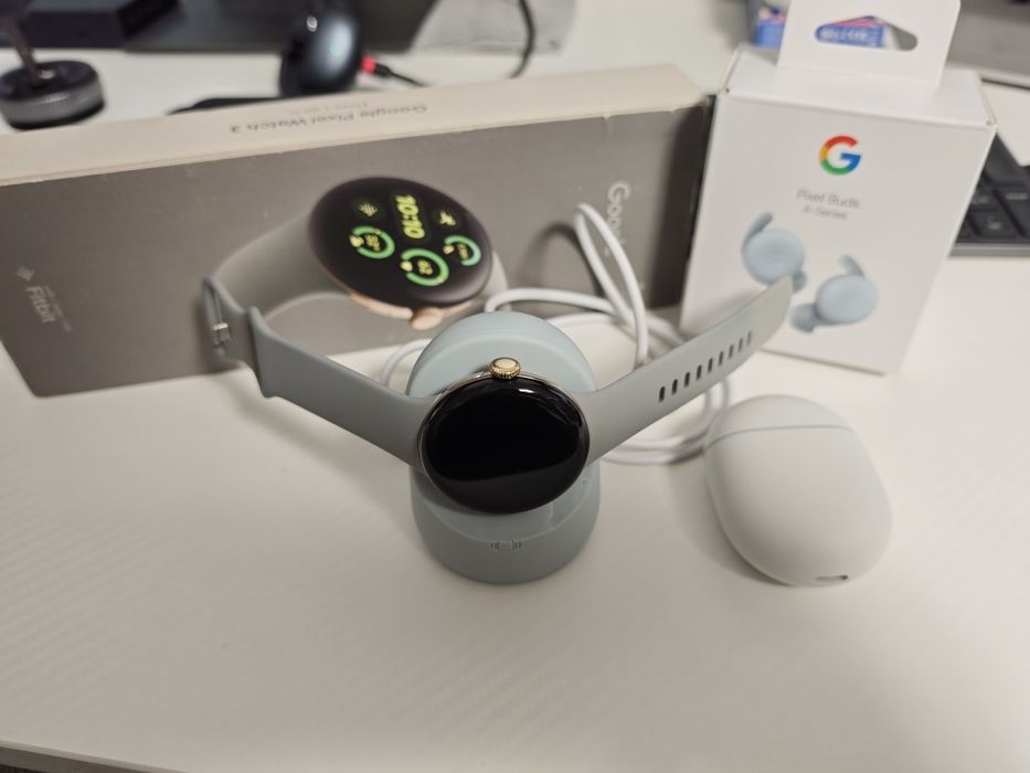 Ceas Google Pixel Watch 3 41mm + Casti Google Pixel Buds A-Series