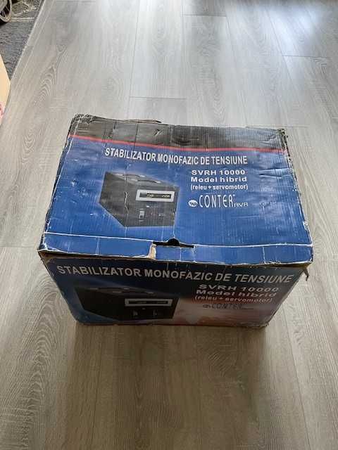 Stabilizator de tensiune hibrid, cu releu si servomotor 10000VA/7500W