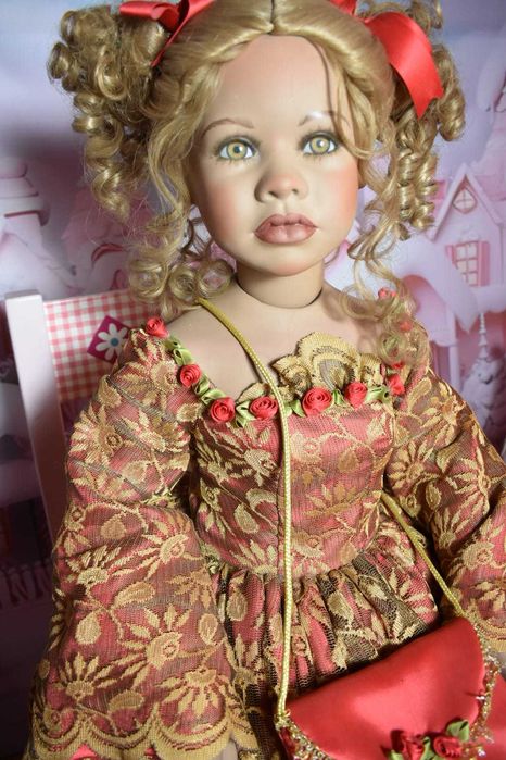 Cassandra,absolut Divina. 90 cm. Papusa de colectie