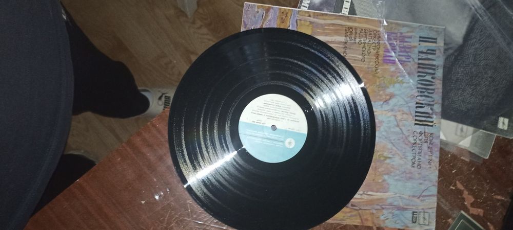 Пластинка виниловая