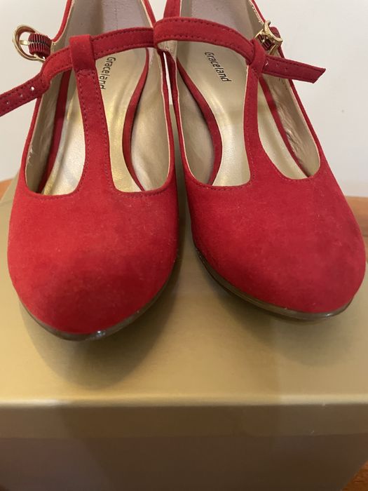 Pantofi cu toc - piele intoarsa (marimea 35)