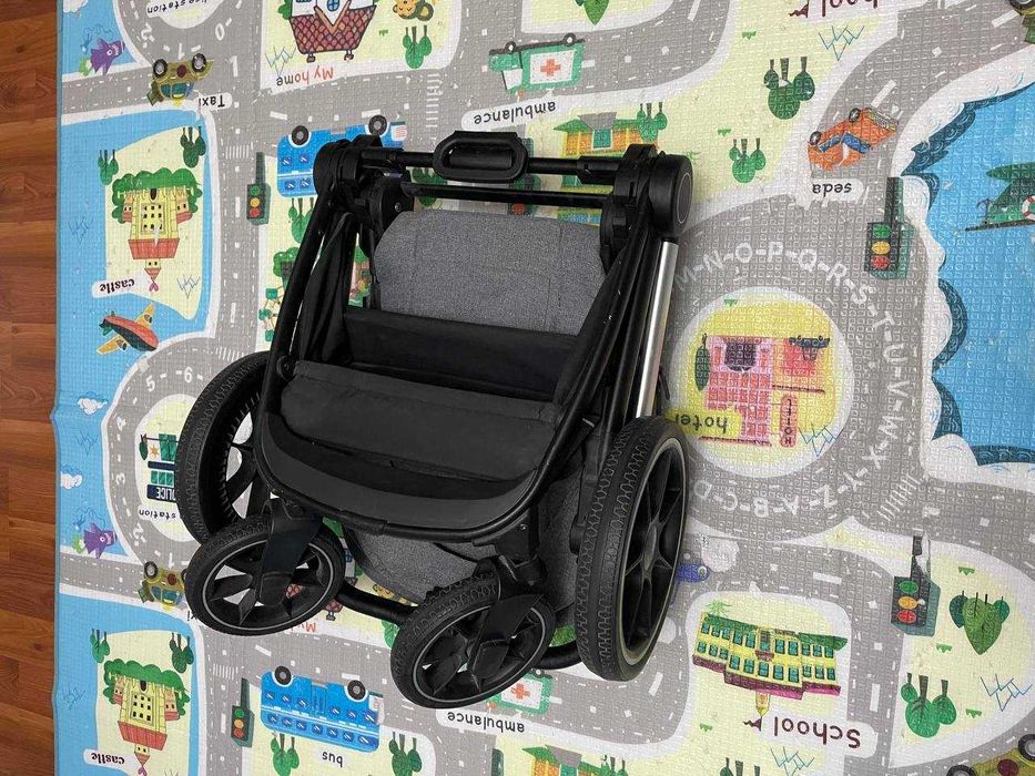 продается коляска Mow Baby Zoom 2в1