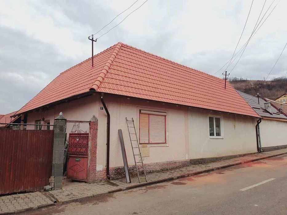 Montaj acoperisuri dulgherie tigla metalica terase reparati de urgenta