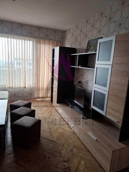 Атрактивна цена -три отделни стаи -Цветен квартал