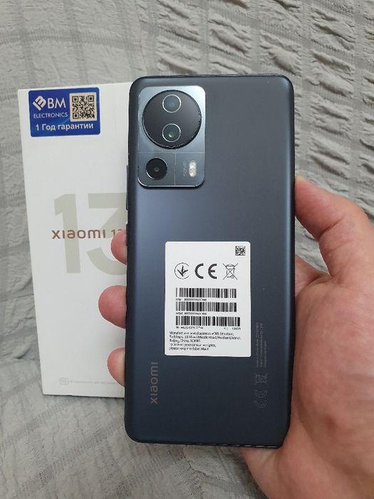 Srochna Proda sotiladi Xiaomi 13 Lite 5G 8+8/128Gb Black Flagman