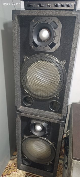 Мини пулт 1 клв новый колонка JBS 500 вт прадайотся