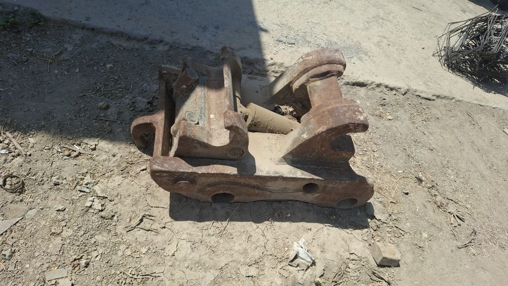 Adaptir hyundai 290 300 ga tushadi