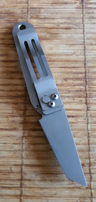 Briceag CRKT Kiss
