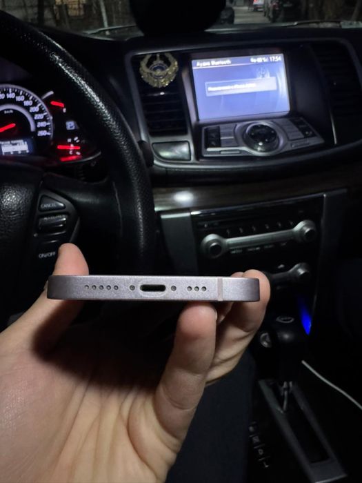 iphone 13 гарантией