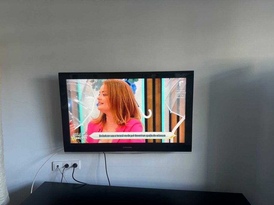 TV Color Samsung model LE 40 diagonala 110 cm