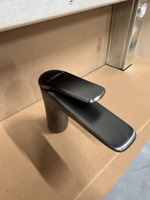 Смеситель для ванны