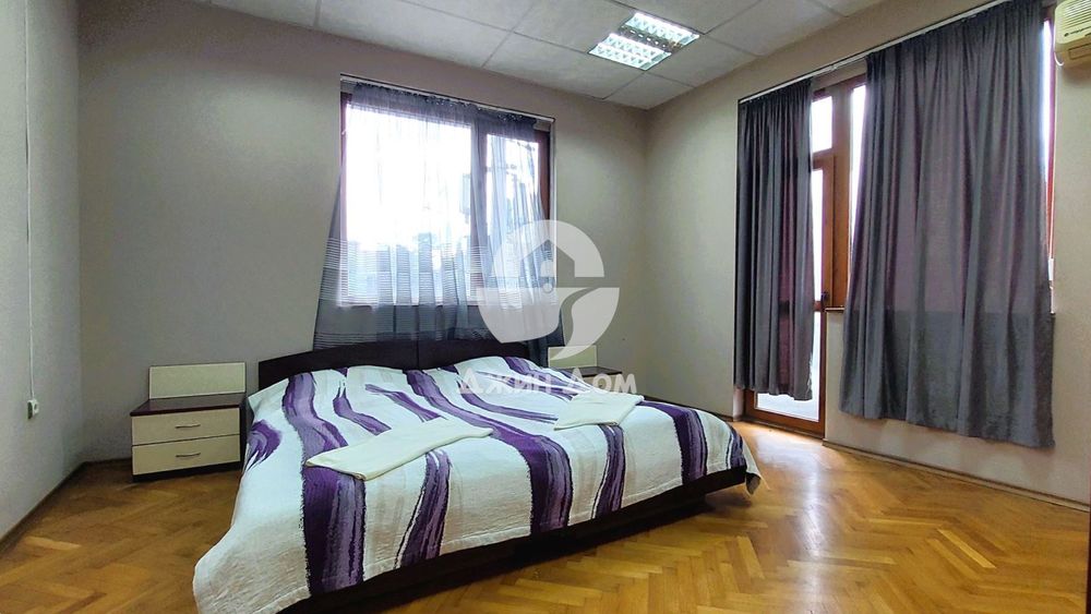Продава се Многостаен апартамент в Бургас, Център - 156 кв.м за 1481 €/кв.м - Снимка #6