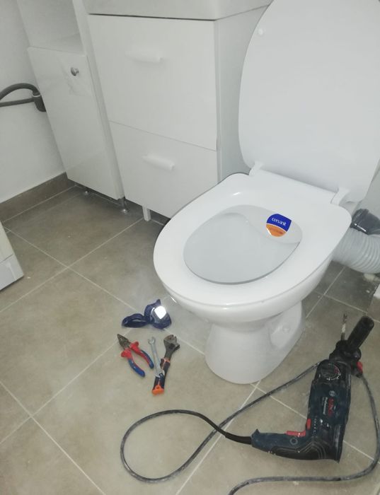 Zugrăvesc case/apartamente