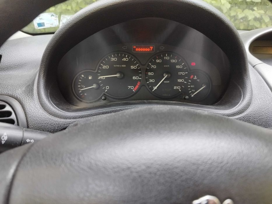 Vând Peugeot 206 din 2007
