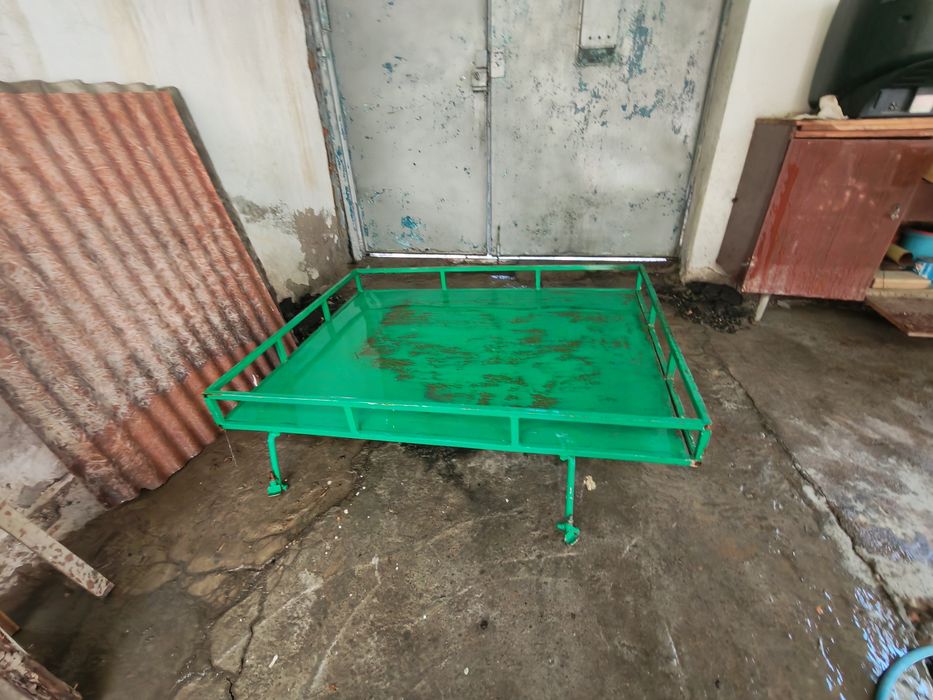 Продаётся багажник на москвич