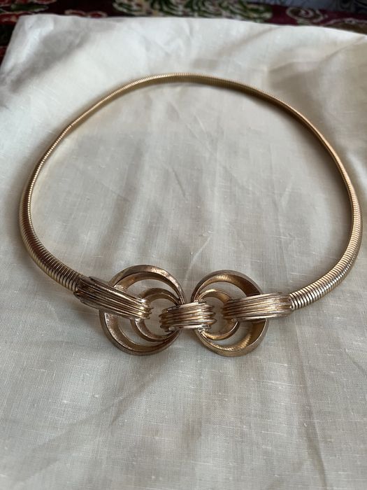 Curea metal aurie elegantă Zara noua