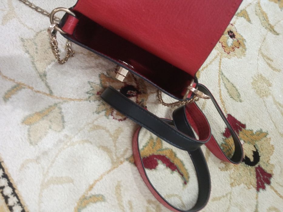 Сумочка 4000тенге.