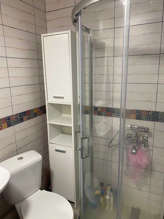 Închiriez apartament cu o cameră