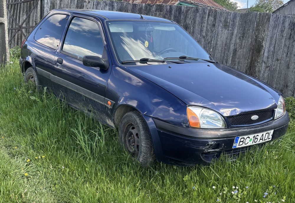 FORD Fiesta 2001 — imagine 2