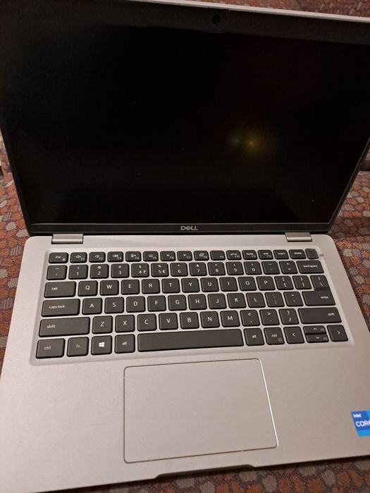 defect(ecran spart)Dell Latitude 5420 14"/16GbDDR4/SSD 500GB/baterie6h