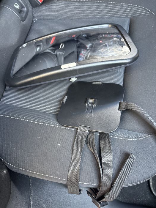 Oglinda auto pentru bebe