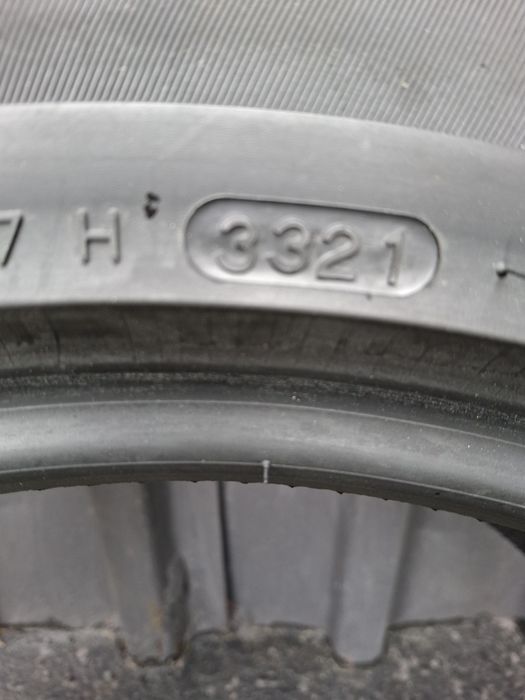 O anvelope de vară HANKOOK 225 /50 R18 runflat